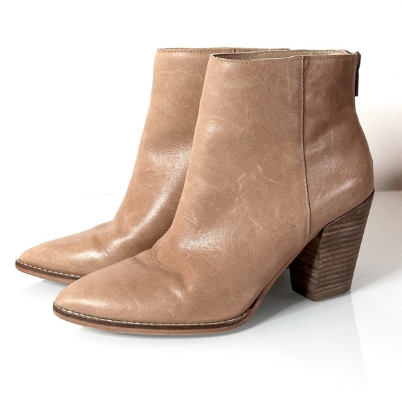 Lucky Brand Adalan Tan Leather Heeled Boots 9 Pointy Toe Zips - Picture 2 of 7